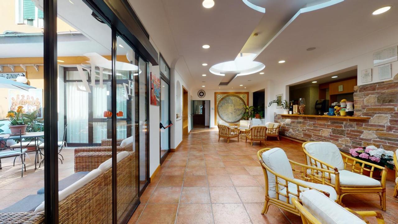 Hotel Zunino Spotorno Exterior photo