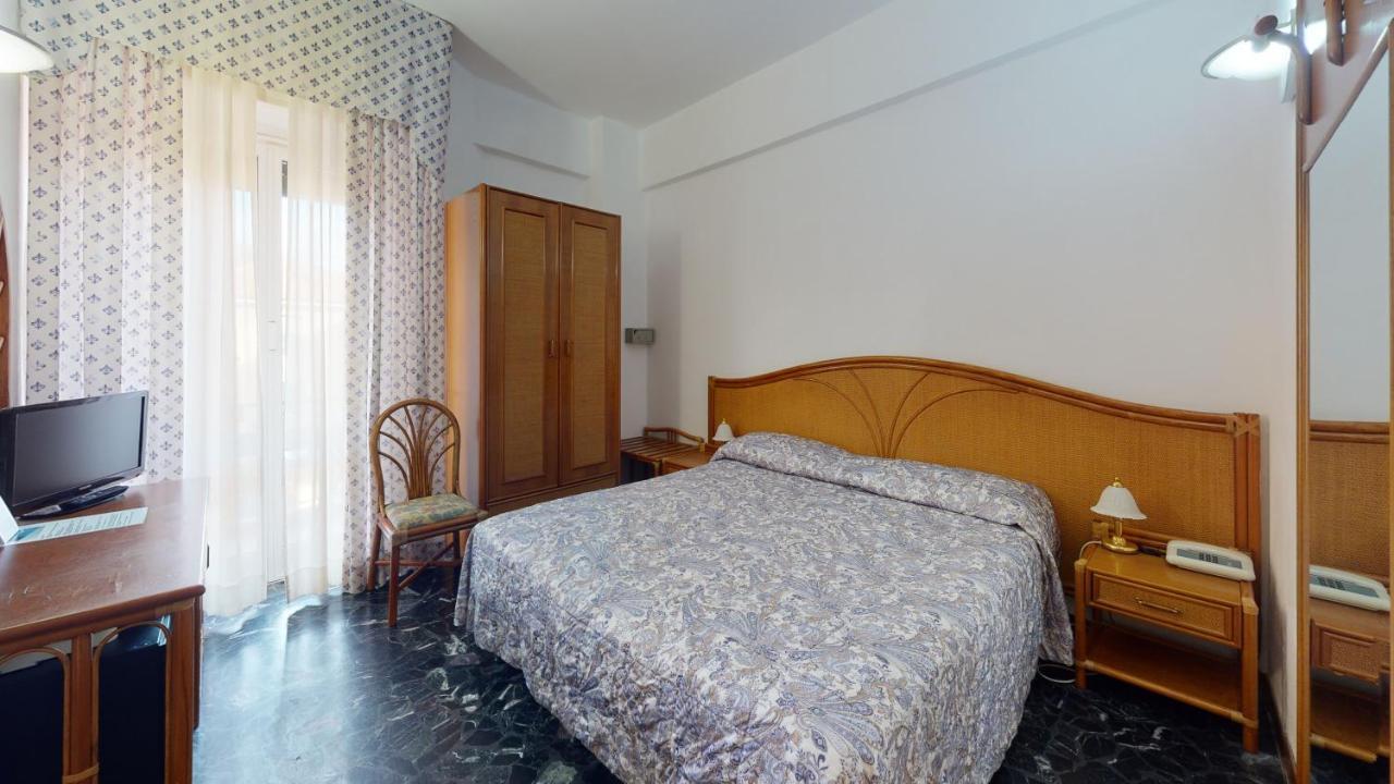 Hotel Zunino Spotorno Exterior photo
